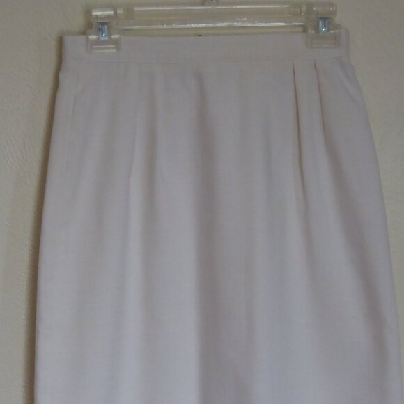 Classic Suit by Jones New York Size 10 - Picture 4 of 6